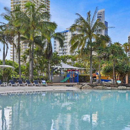 Holiday Holiday Crown Towers Gold Coast Esterno foto