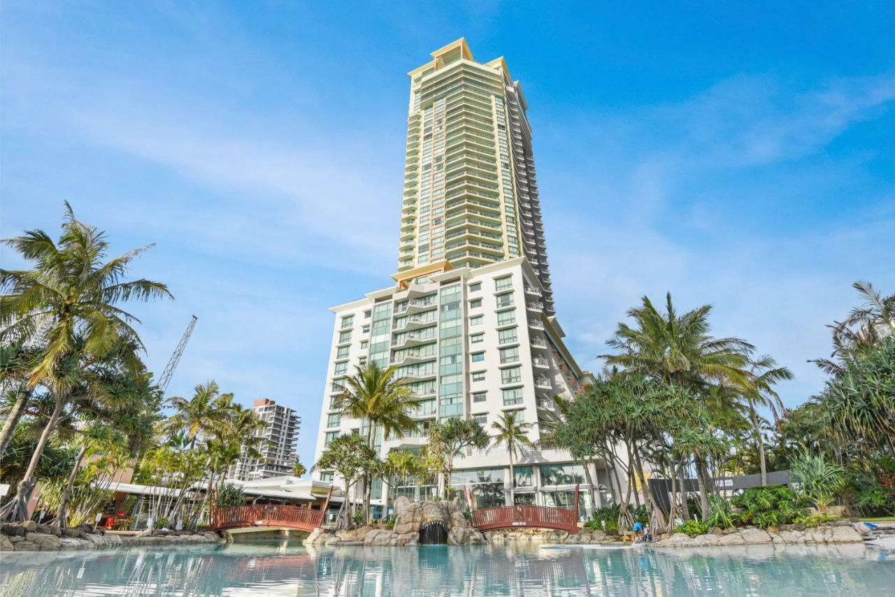 Holiday Holiday Crown Towers Gold Coast Esterno foto
